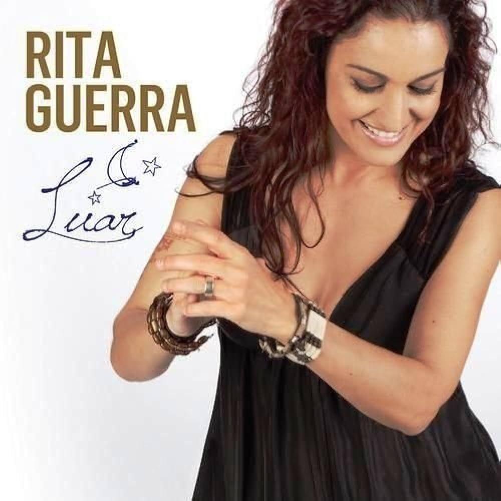 Capa do Álbum " Luar", de Rita Guerra