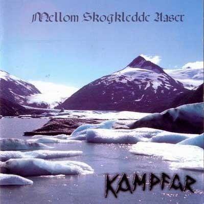 Capa do Álbum "Mellom Skogkledde Aaser", de Kampfar