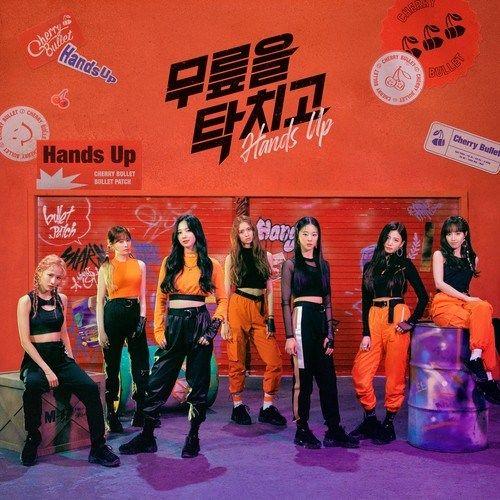 Portada de Sencillo/EP "Hands Up", de Cherry Bullet