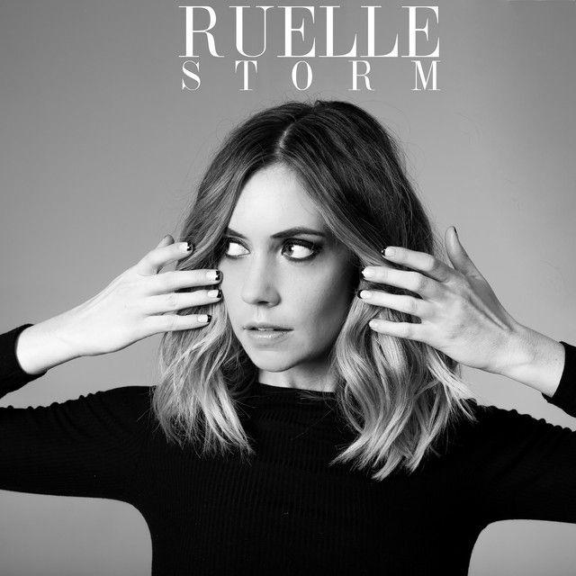 Capa do álbum "Storm", de Ruelle