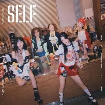 Album cover of "SELF" by Apink