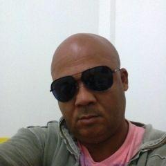 Capa do Álbum "The Best Of Enisson Cabral", de Enisson Cabral