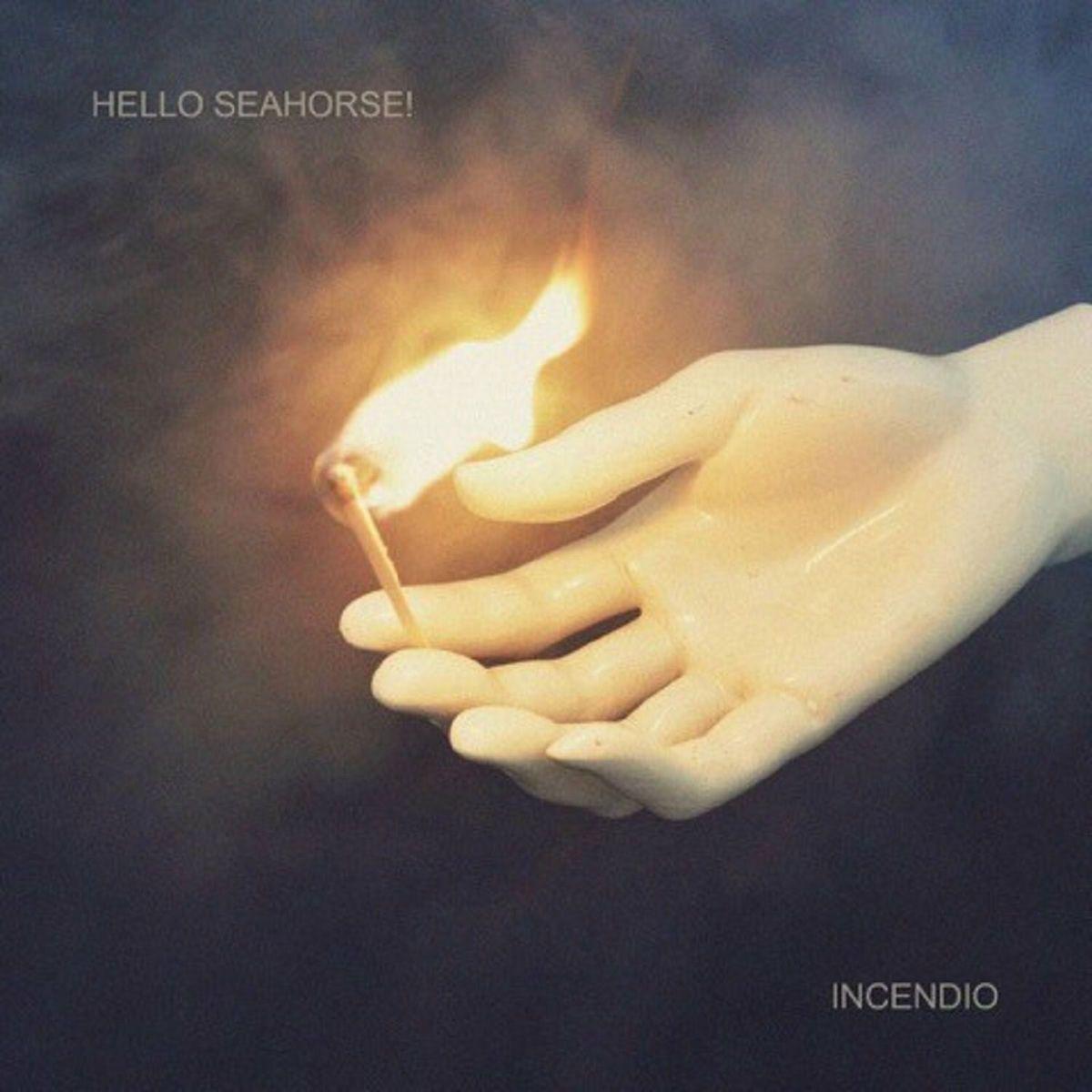 Capa do álbum "Incendio", de Hello Seahorse!