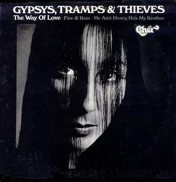 Portada del álbum "Gypsys Tramps & Thieves", de Cher