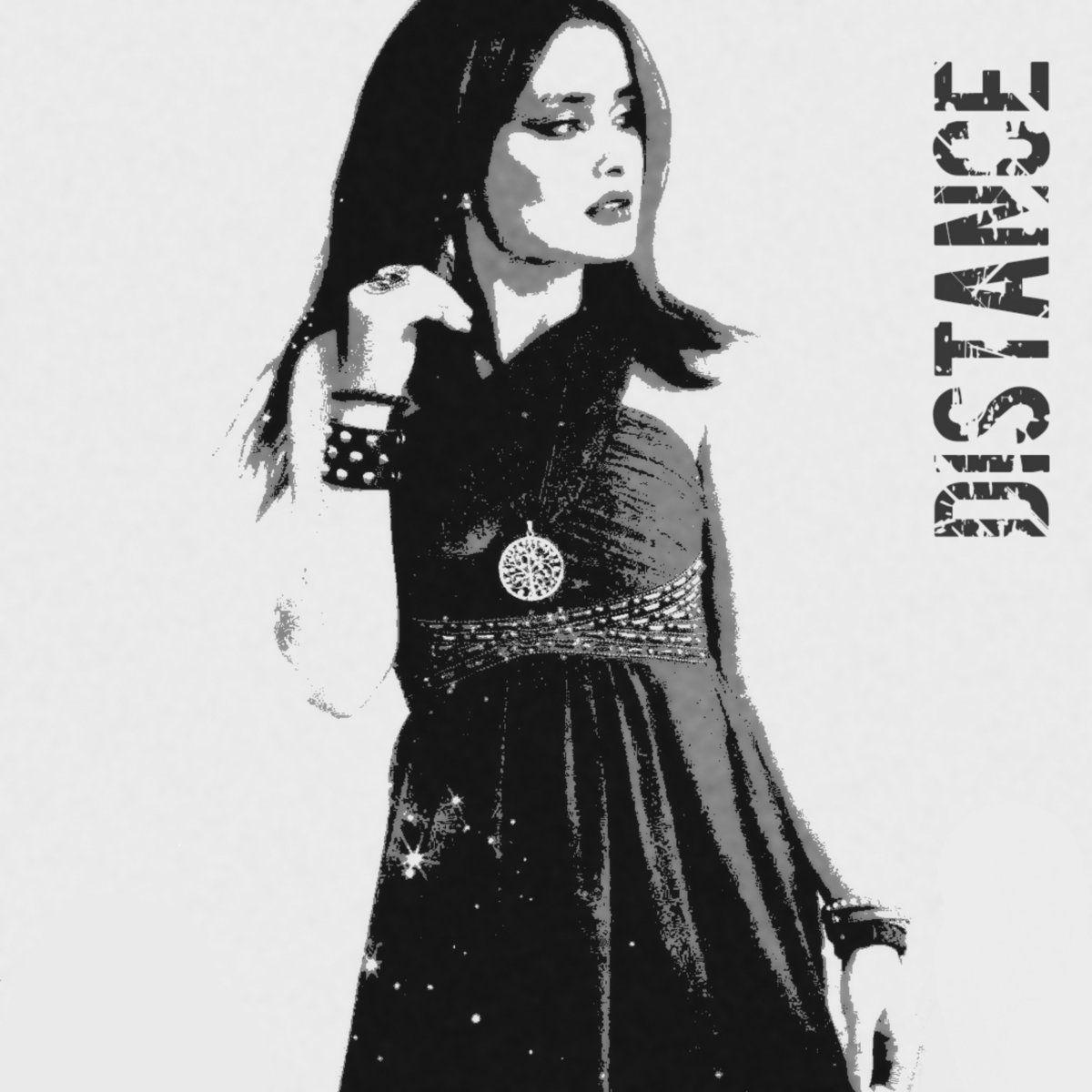 Capa do Single/EP "Distance", de Driigomes