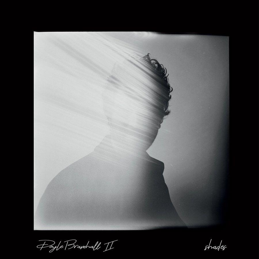 Portada de Álbum "Shades", de Doyle Bramhall