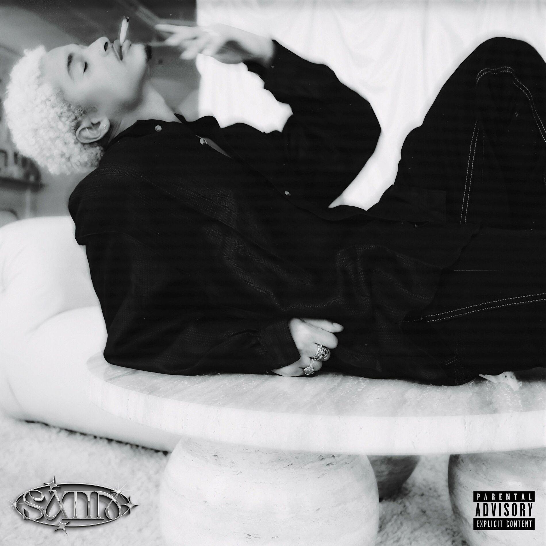 Capa do álbum "SATIN", de DESTIN CONRAD