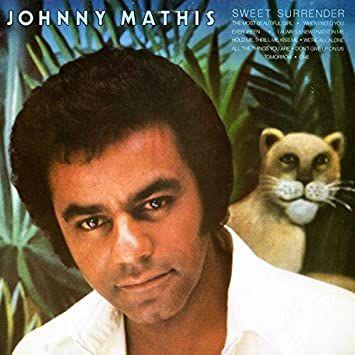 Portada del álbum "Sweet Surrender", de Johnny Mathis