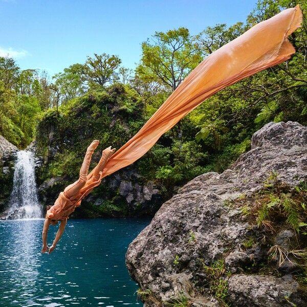 Capa do Álbum "La Divina Commedia (Deluxe)", de Tedua