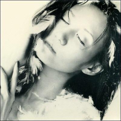 Capa do Álbum "Blanche", de Mari Hamada