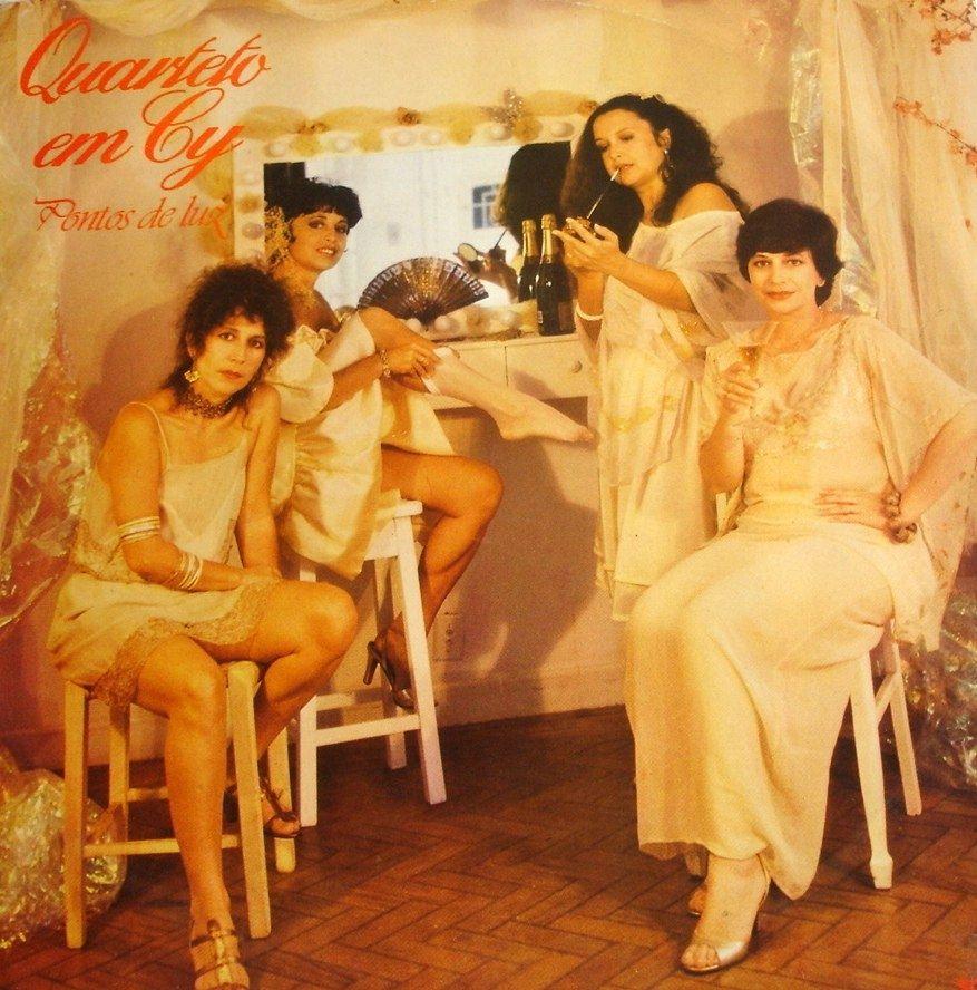 Album cover of "Pontos de Luz" by Quarteto em CY