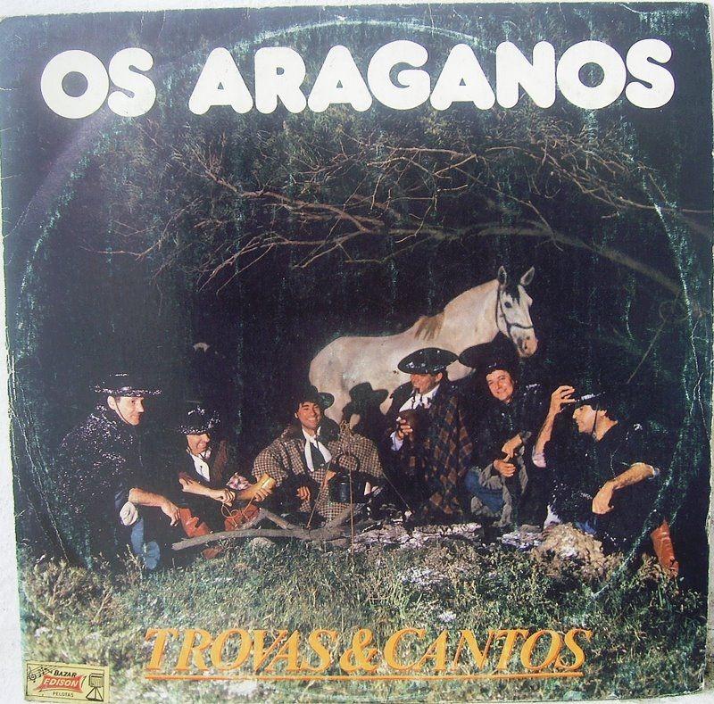 Portada de Álbum "Trovas e Cantos", de Os Araganos
