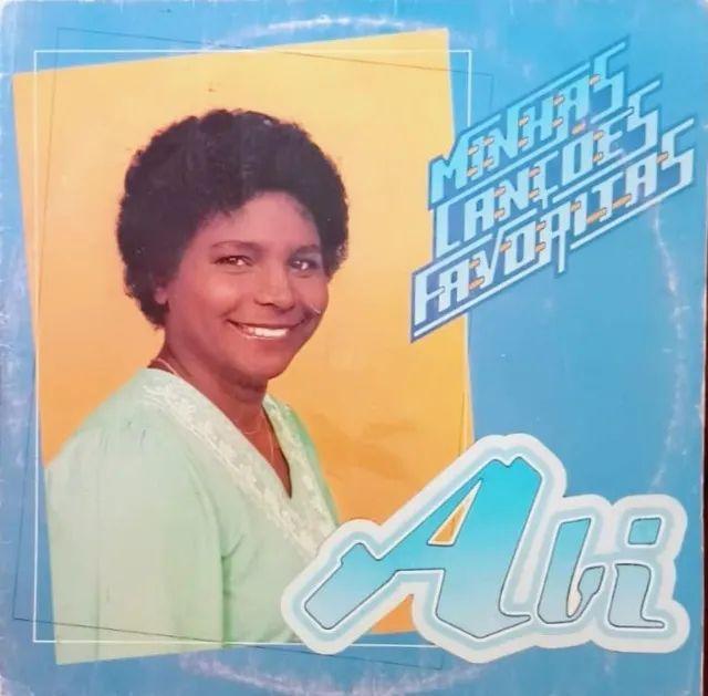 Capa do Álbum "Minhas Canções Favoritas", de Abi
