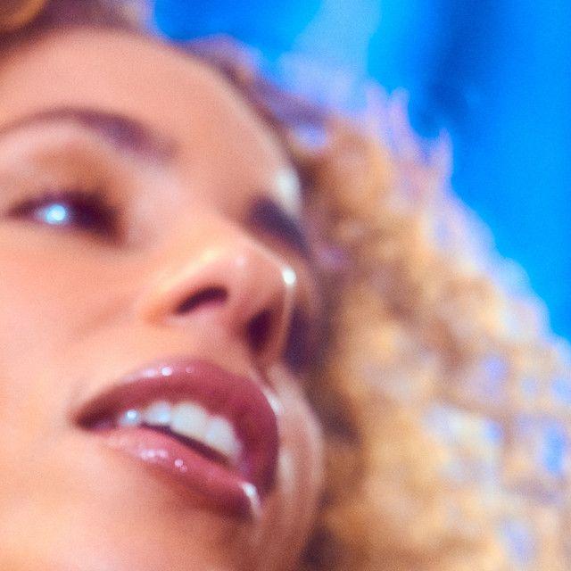 Capa do Álbum "Axe", de Márcia Castro