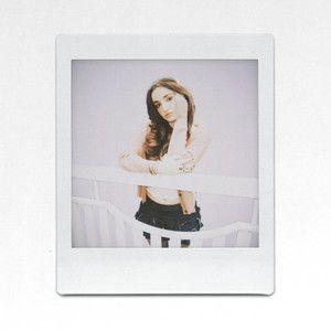 Capa do álbum "picket fence ", de Pia Baris