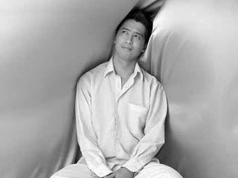 Portada de Álbum "O Milagre Aconteceu", de Ricardo Tadeu