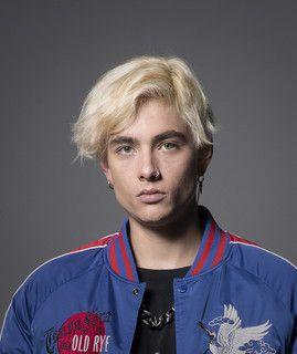 Capa do Single/EP "Sera Que a Vida Vai Sorrir Pra Mim?", de ZAKA