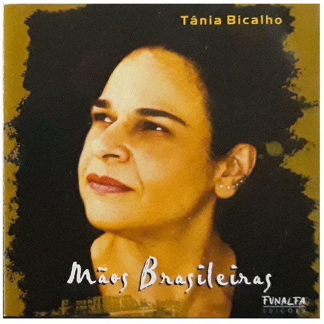 Capa do Álbum "Mãos Brasileiras", de Tânia Bicalho
