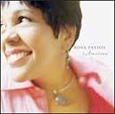 Album cover of "Amorosa" by Rosa Passos