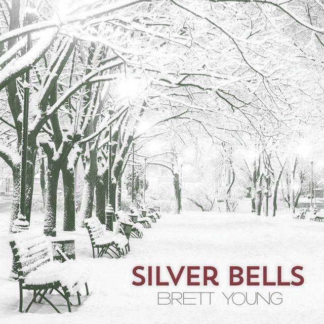 Portada del álbum "Silver Bells", de Brett Young
