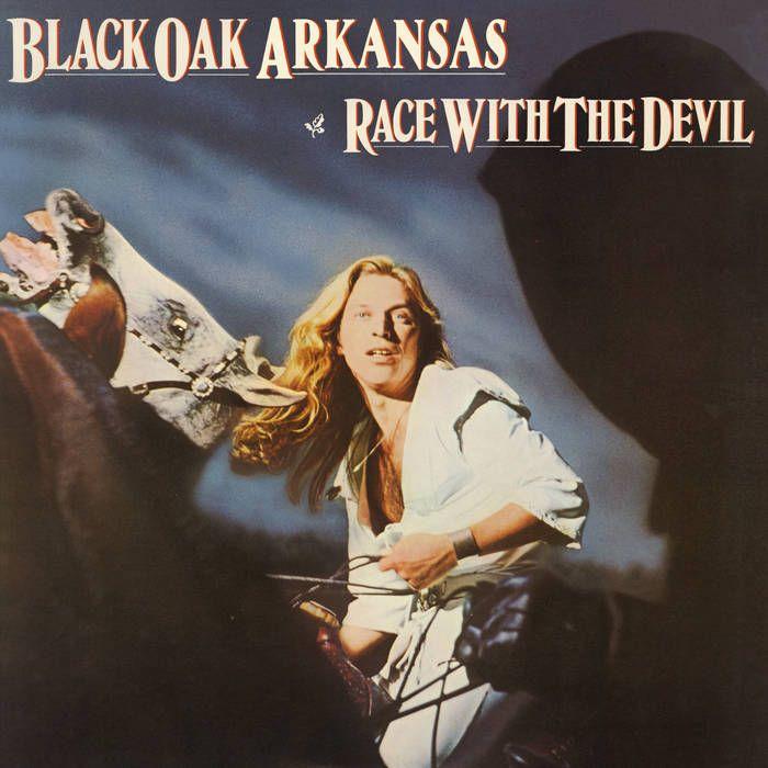 Capa do álbum "Race With The Devil", de Black Oak Arkansas