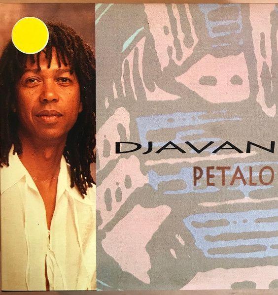 Album cover of "Petalo" by Djavan