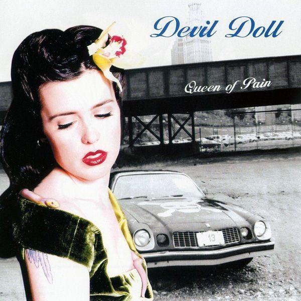 Capa do Álbum "Queen Of Pain", de Devil Doll (EUA)