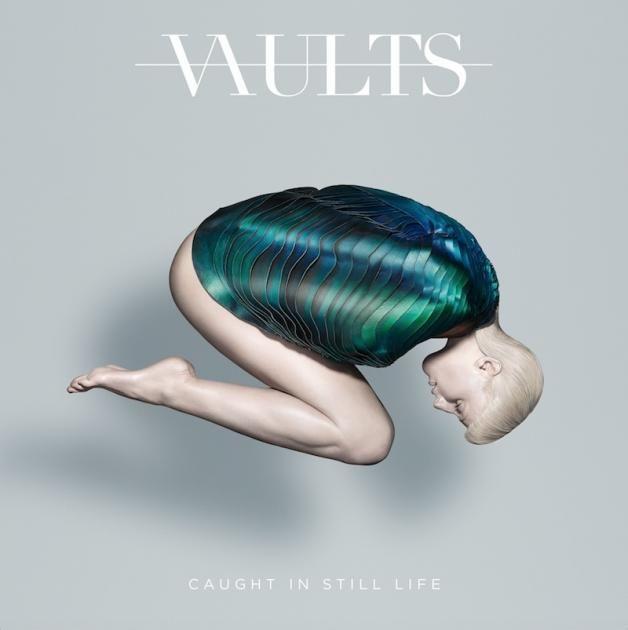 Portada de Álbum "Caught In Still Life", de Vaults