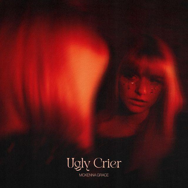 Capa do álbum "Ugly Crier", de McKenna Grace