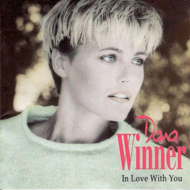 Capa do Álbum "In Love With You", de Dana Winner