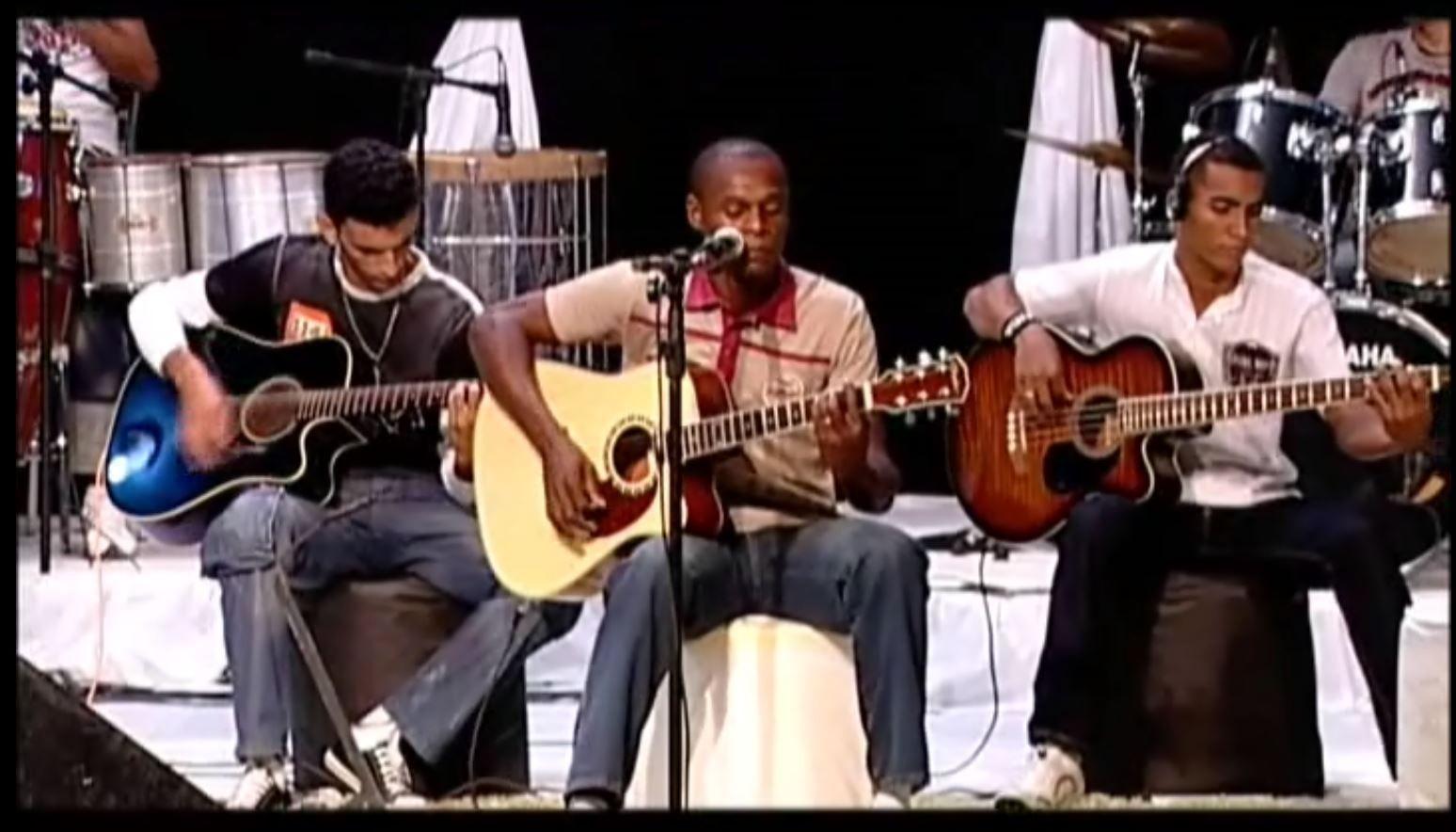 Portada de Álbum "Sinal Vermelho", de Porção Eterna