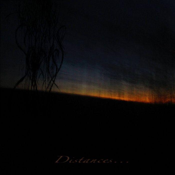 Capa do álbum "distances...", de Sadness