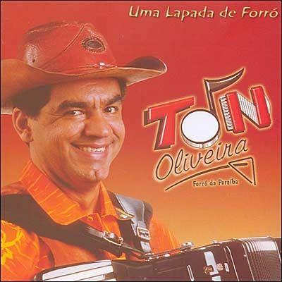 Portada de Álbum "Uma Lapada de Forr", de Ton Oliveira