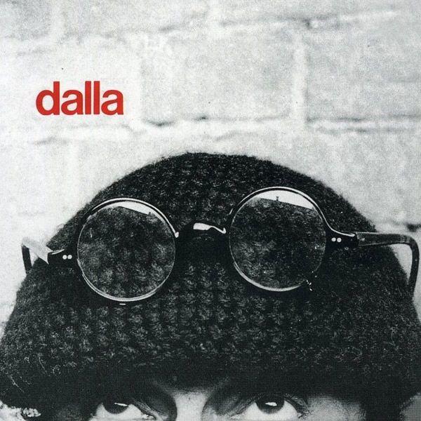 Album cover of "Dalla" by Lucio Dalla