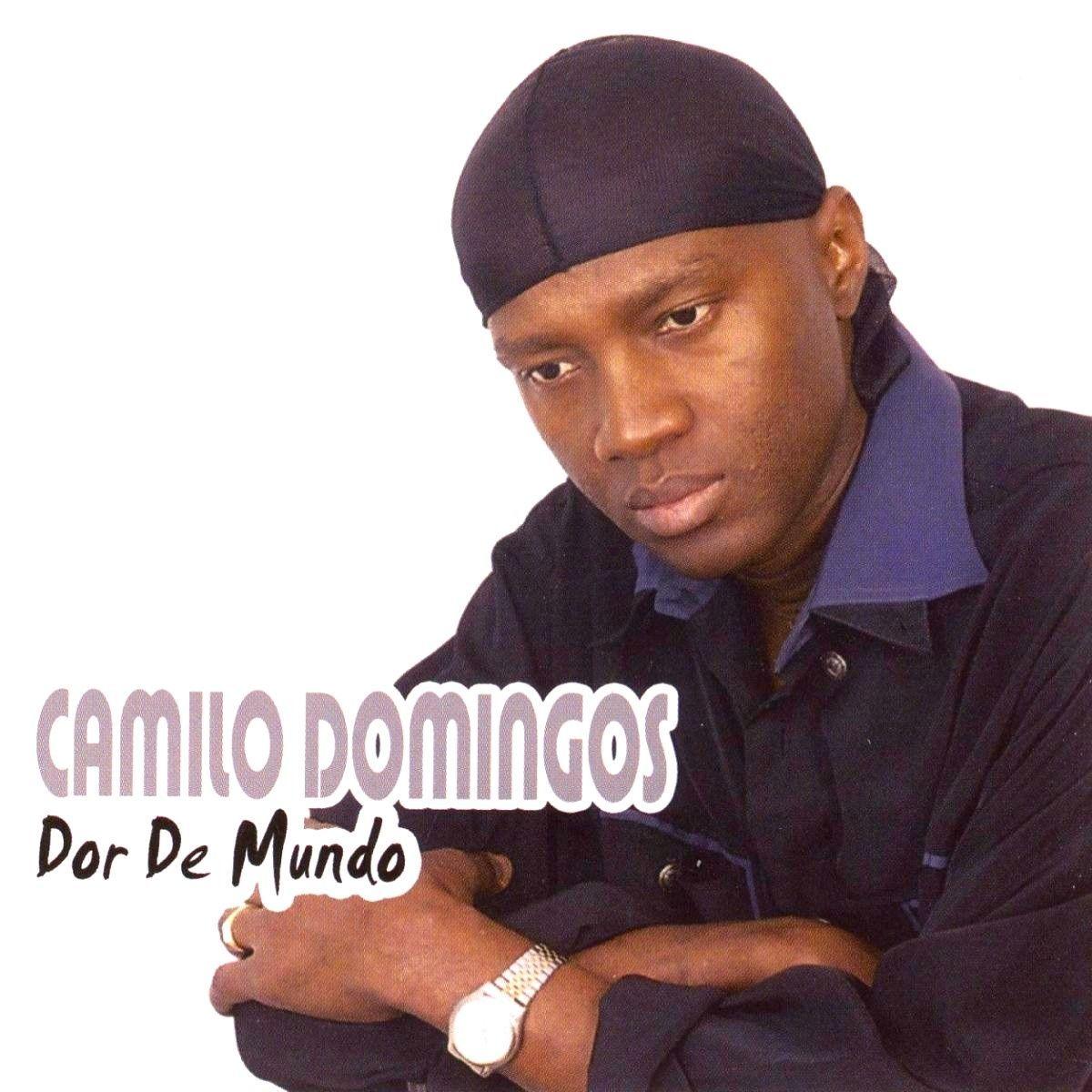 Portada de Álbum "Dor de Mundo", de Camilo Domingos
