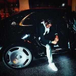 Portada de Álbum "+MONEY +ENEMIES", de Skinny Flex