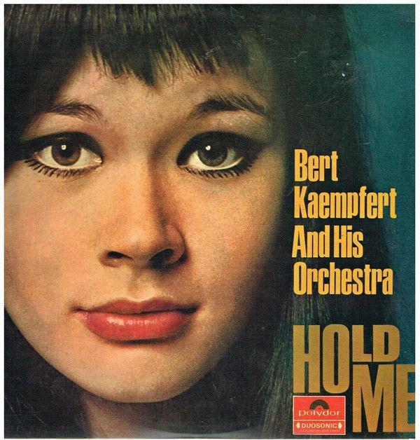 Capa do álbum "Hold Me", de Bert Kaempfert