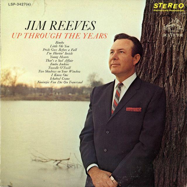Capa do álbum "Up Through The Years", de Jim Reeves
