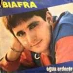 Capa do álbum "Água Ardente", de Byafra