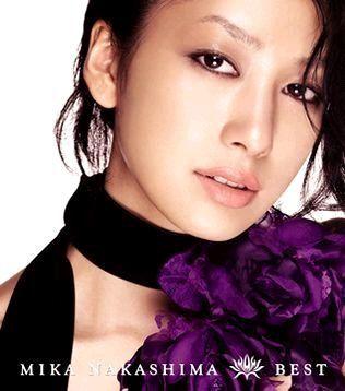 Capa do Álbum "BEST", de Mika Nakashima