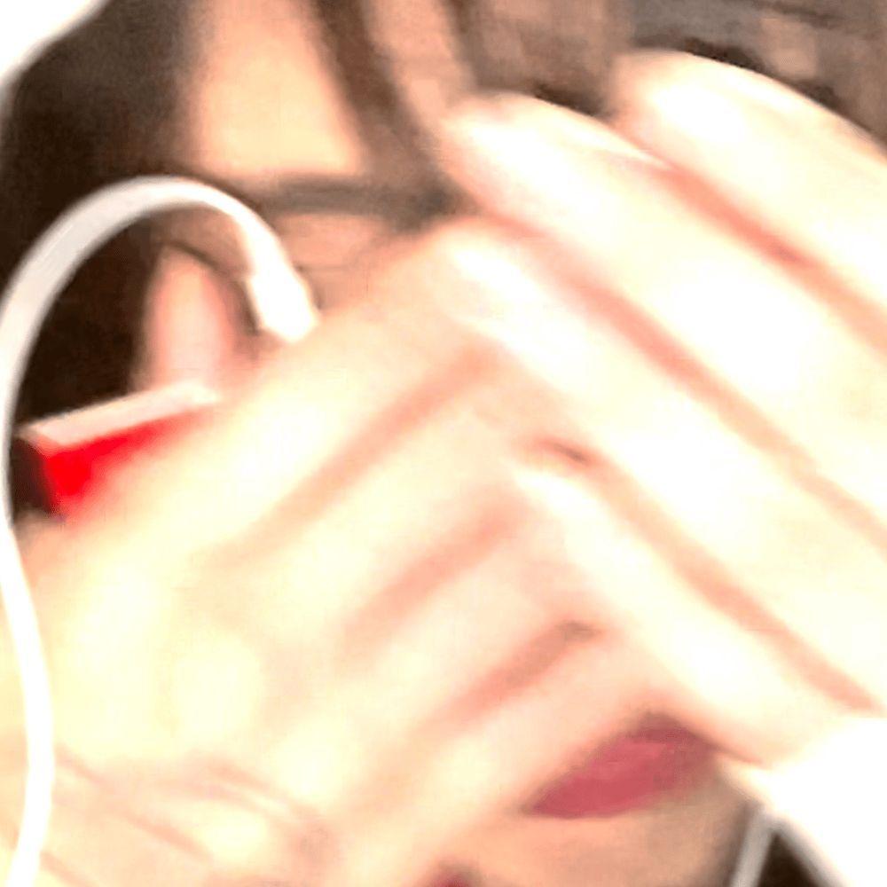 Capa do álbum "sin mirar", de Saramalacara