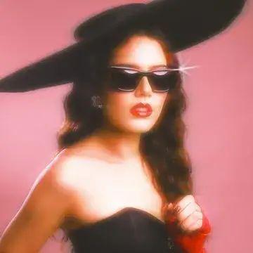 Portada de Sencillo/EP "Indecente", de Amanda Mittz