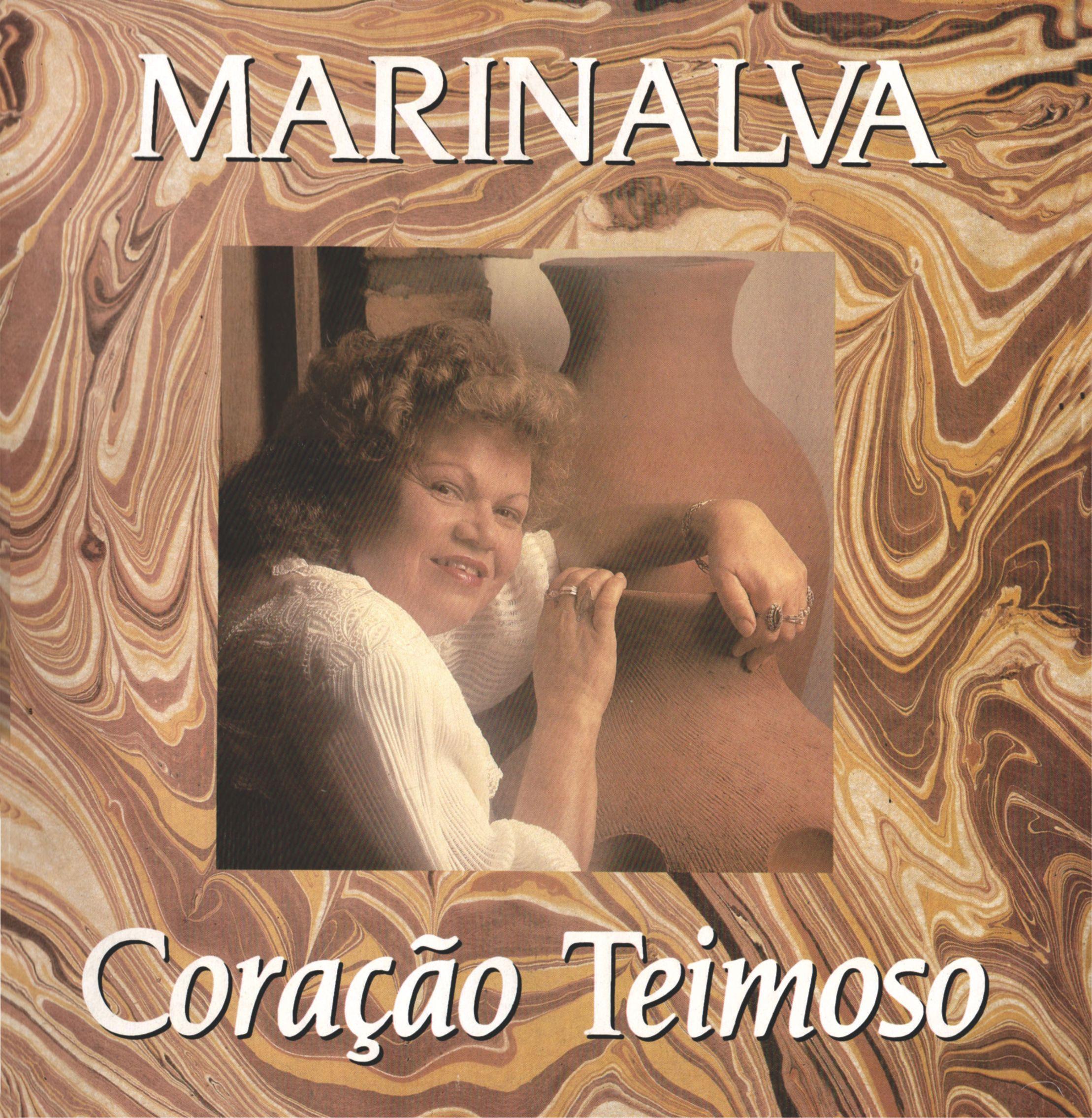 Capa do Álbum "Coração Teimoso", de Marinalva