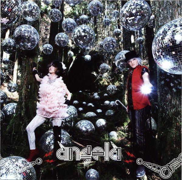 Capa do Álbum "mirror☆ge", de Angela
