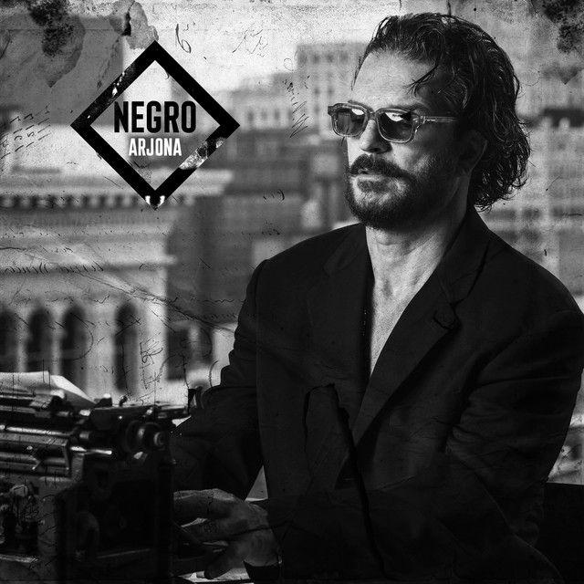 Portada del álbum "Negro", de Ricardo Arjona