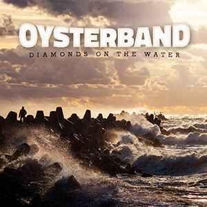 Capa do Álbum "Diamonds On The Water", de Oysterband