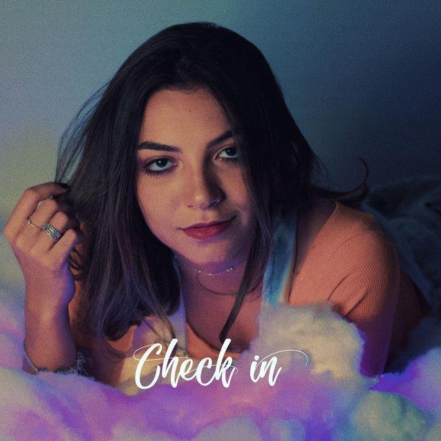 Portada de Sencillo/EP "Check In", de Ana Laura Lopes