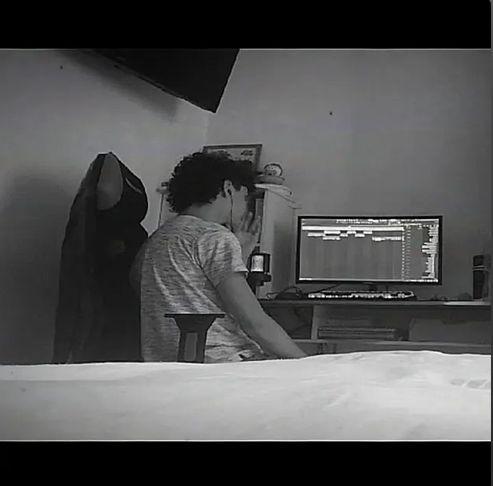 Portada de Sencillo/EP "Iguana (part. Madokas!)", de 512 | Quinhentos E Doze