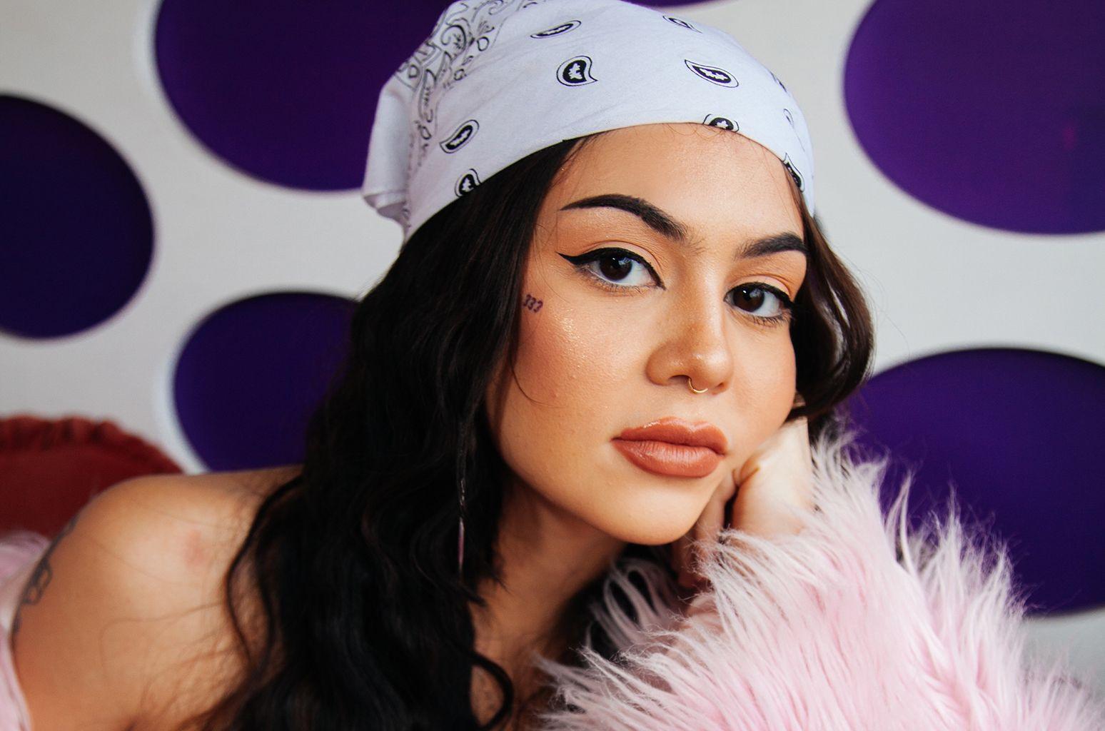 Portada de Álbum "Almondmilkhunni", de Almondmilkhunni