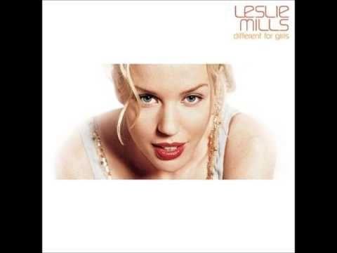 Portada de Álbum "Different For Girls", de Leslie Mills
